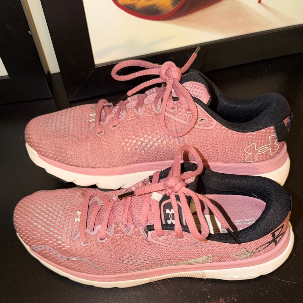 Under Armour Dusty Pink Knit Lace-Up Running Sneakers